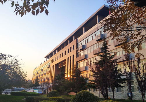 河北中醫(yī)學院更名之路 跨越式發(fā)展還是務實前行？